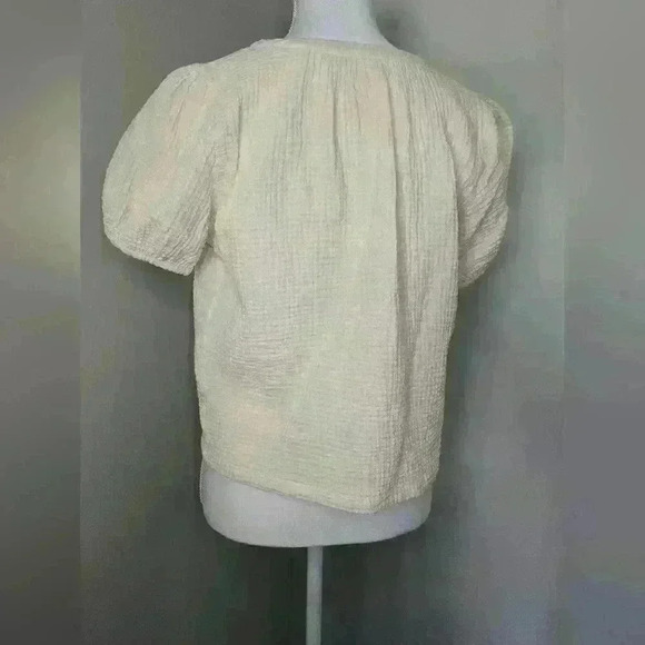 Uniqlo Beachy Boho Button-Down Top - Picture 6 of 7